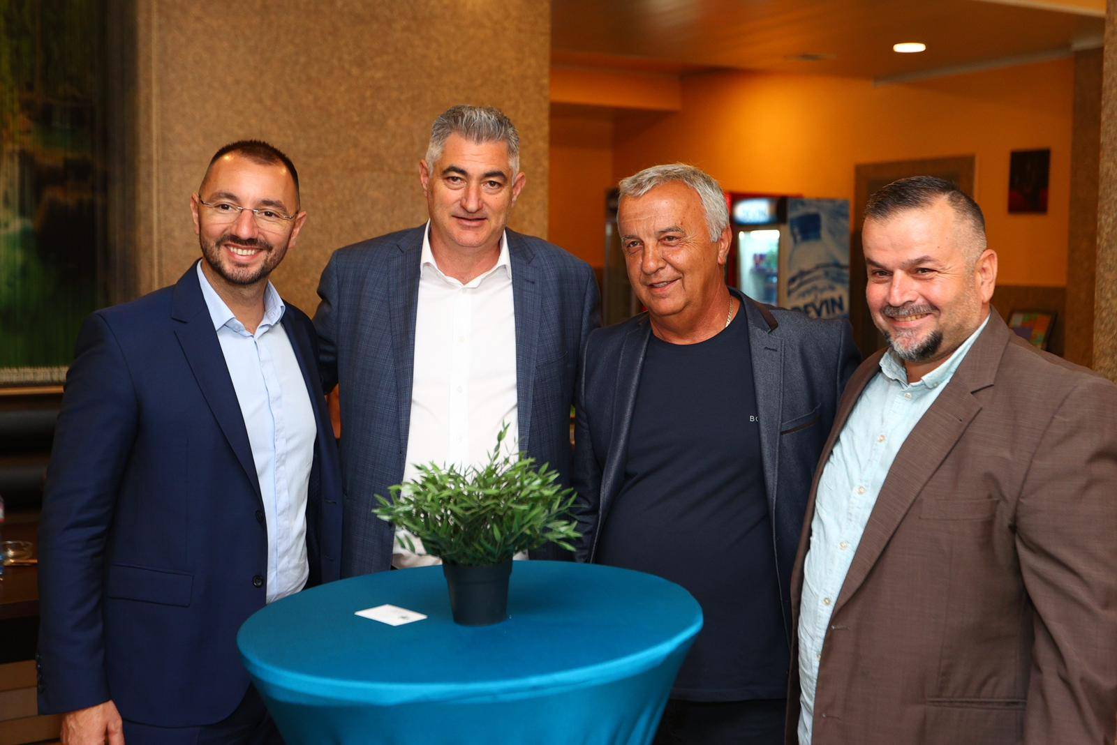  Среща на Антон Хекимян 